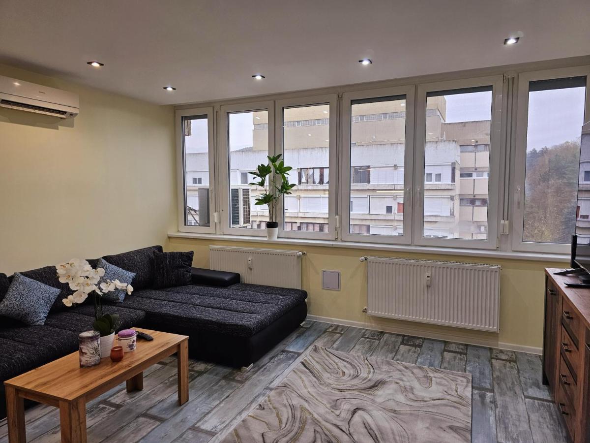 Urban Loft Διαμέρισμα Salgótarján Εξωτερικό φωτογραφία