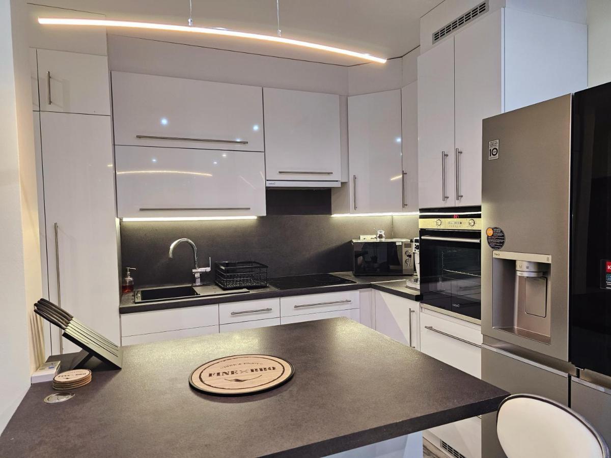 Urban Loft Διαμέρισμα Salgótarján Εξωτερικό φωτογραφία